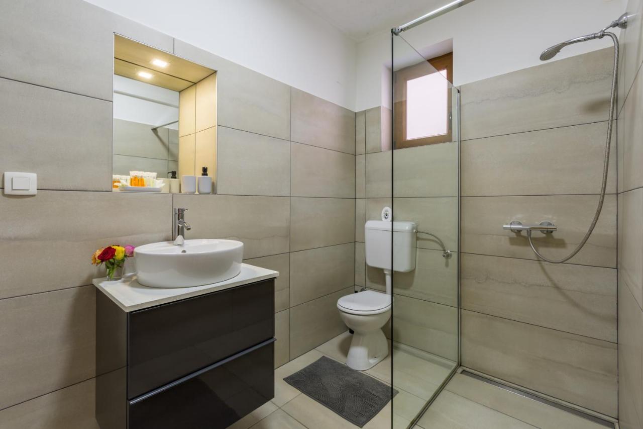 Apartments Zomzi Poreč Eksteriør billede