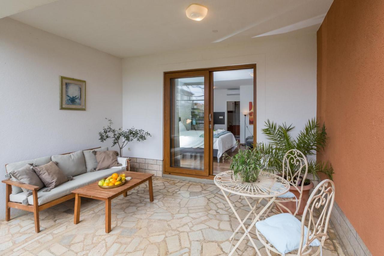 Apartments Zomzi Poreč Eksteriør billede