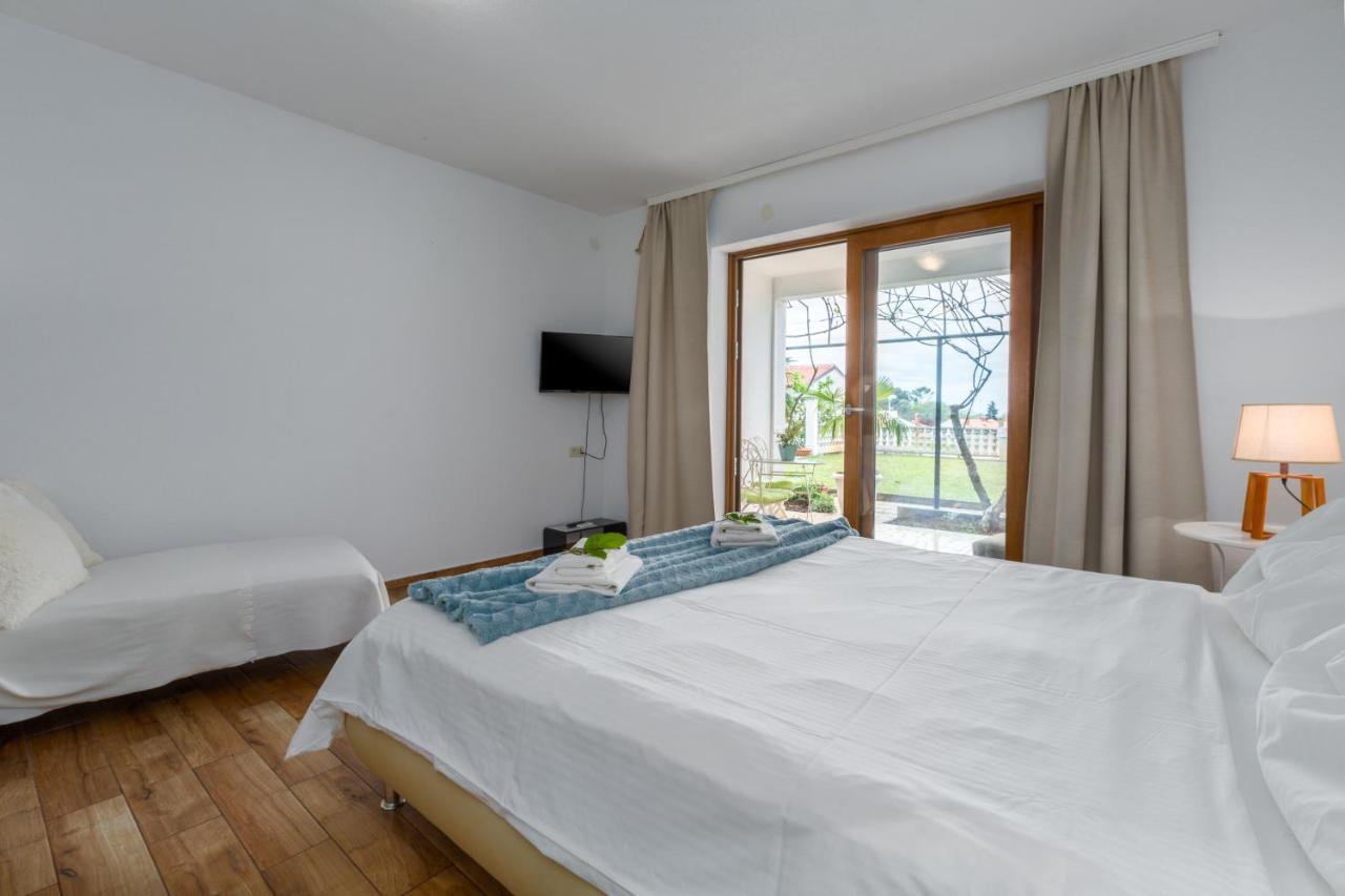 Apartments Zomzi Poreč Eksteriør billede
