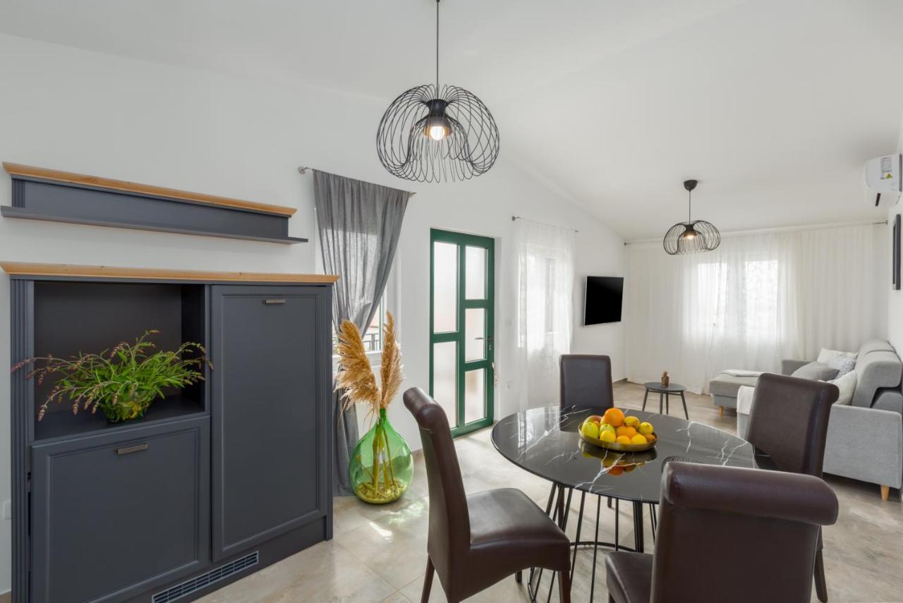 Apartments Zomzi Poreč Eksteriør billede