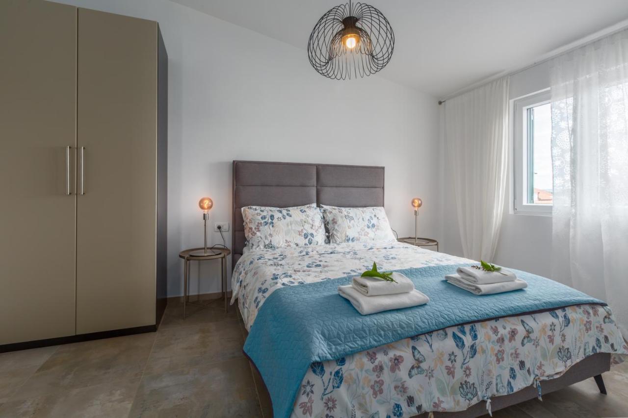 Apartments Zomzi Poreč Eksteriør billede