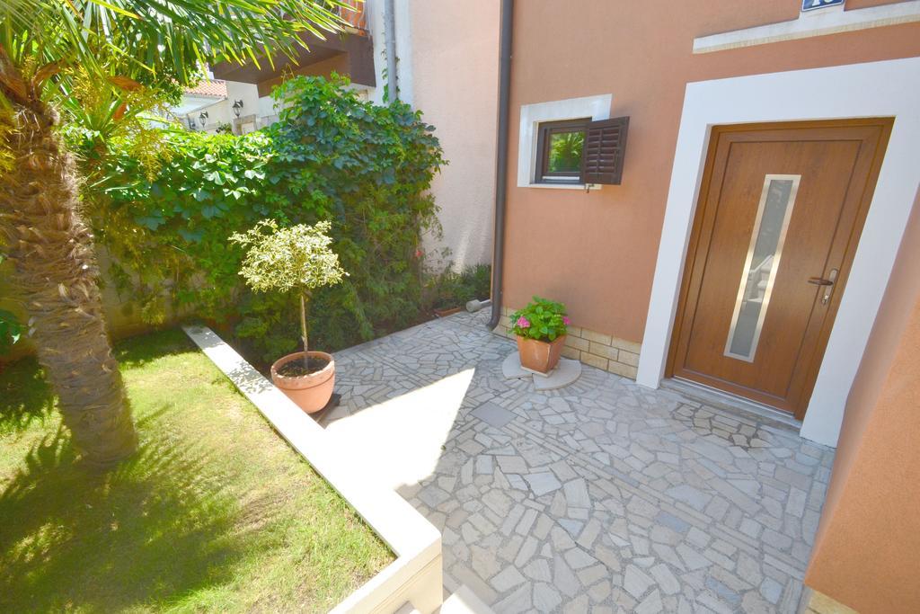 Apartments Zomzi Poreč Eksteriør billede
