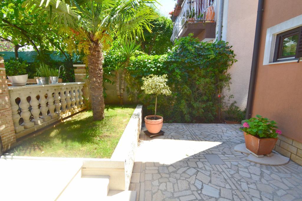 Apartments Zomzi Poreč Eksteriør billede